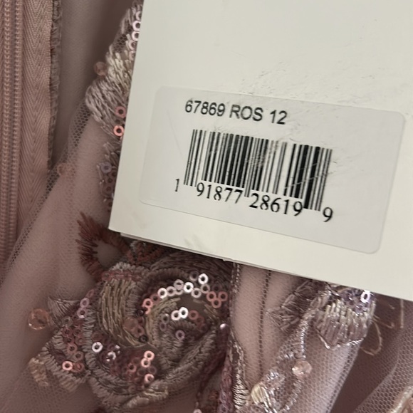 Mac Duggal 67869 NWT EMBELLISHED V NECK ILLUSION LONG SLEEVE A LINE GOWN - Picture 10 of 10